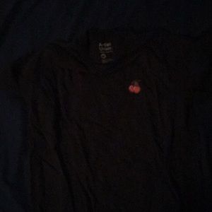 Size M Never Worn Cherry Tee